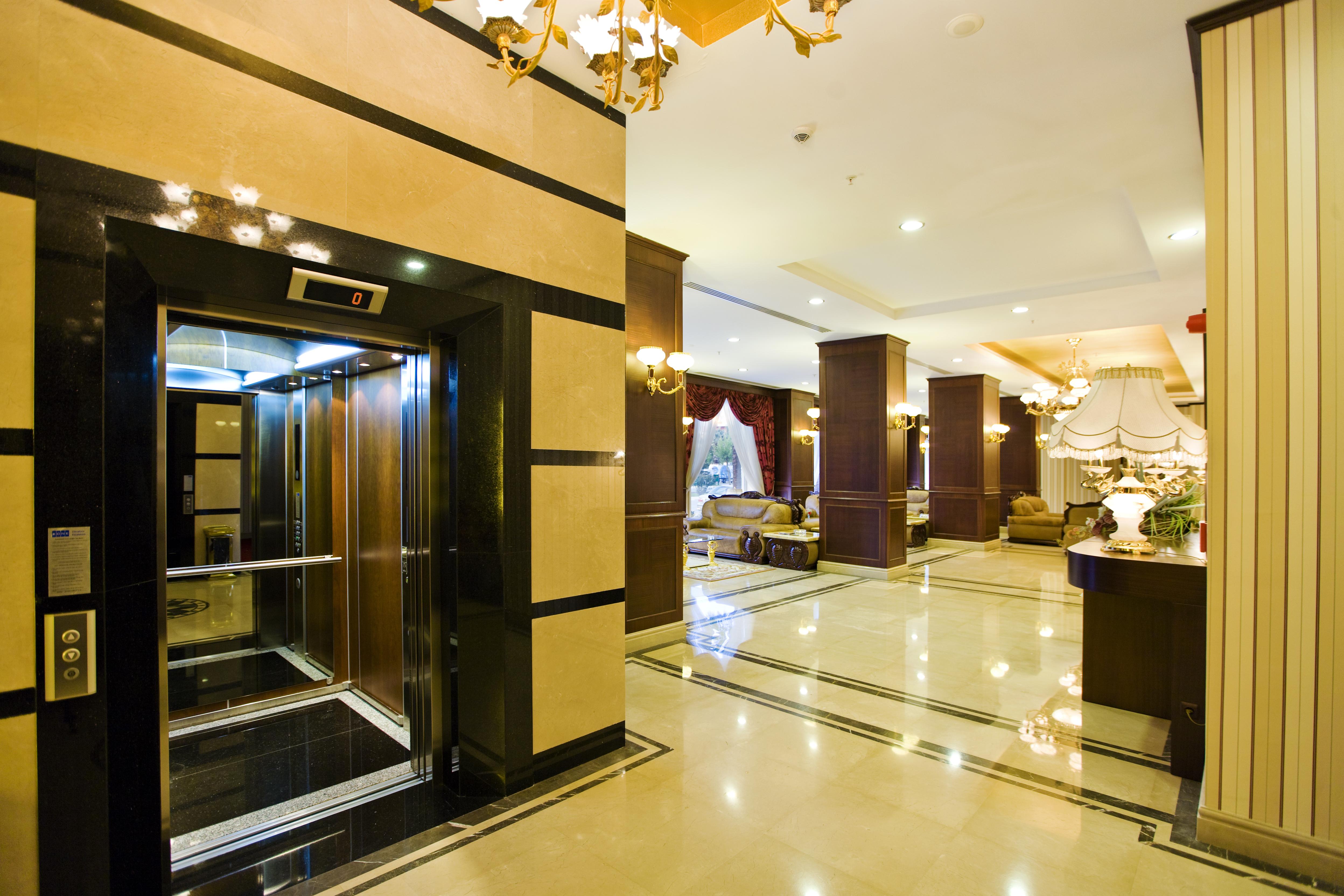 Latanya Palm & Spa Airport Antalya Eksteriør billede