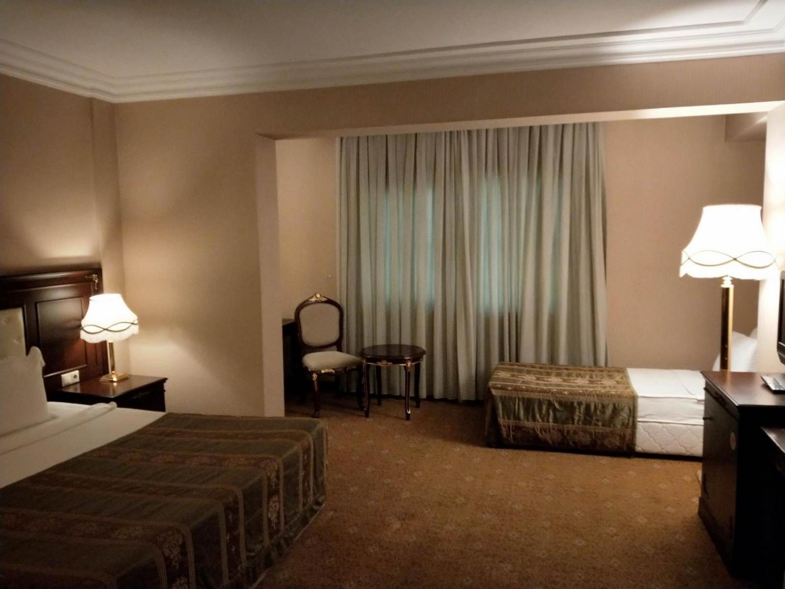 Latanya Palm & Spa Airport Antalya Eksteriør billede